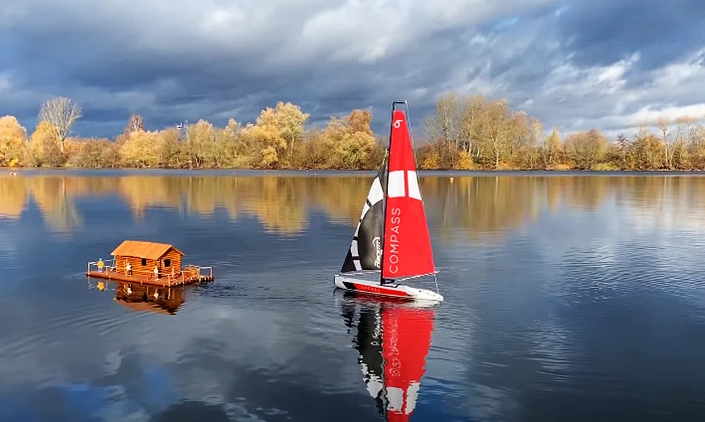 How does an RC sailboat work?